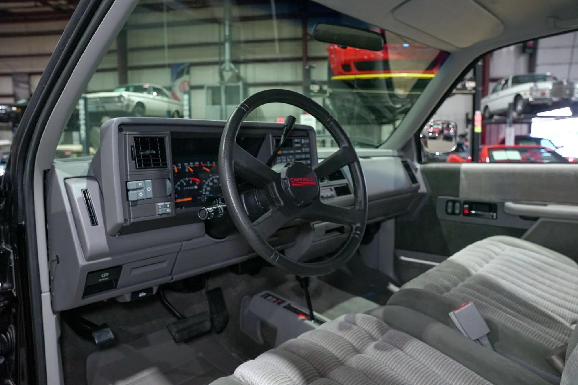 12k-Mile 1994 Chevrolet K-1500 Silverado 4×4