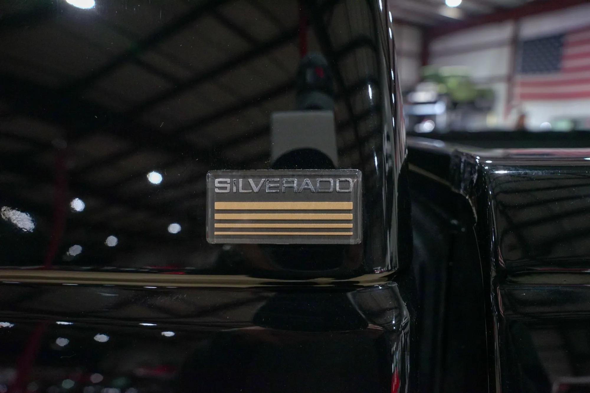 12k-Mile 1994 Chevrolet K-1500 Silverado 4×4