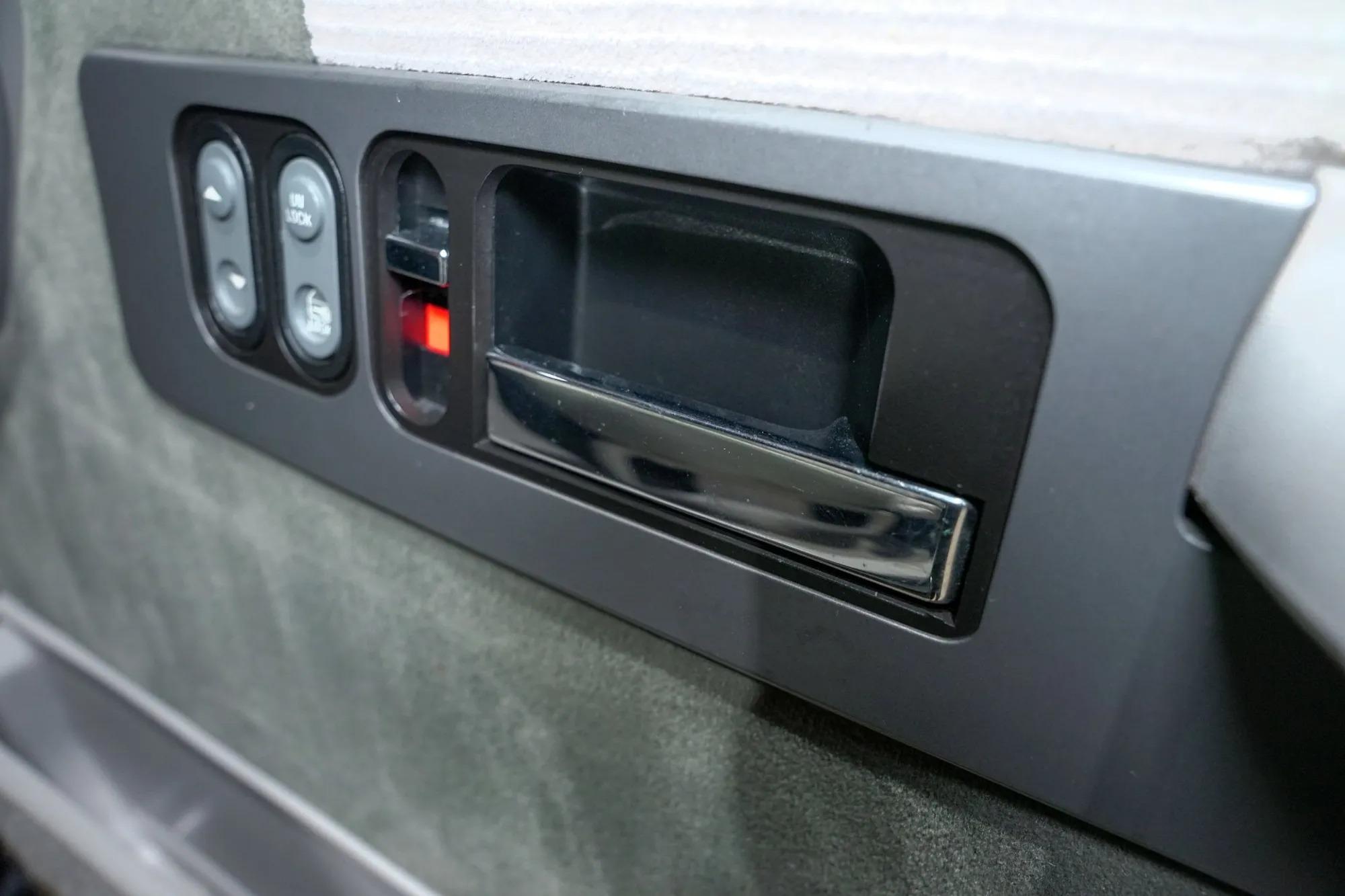 12k-Mile 1994 Chevrolet K-1500 Silverado 4×4