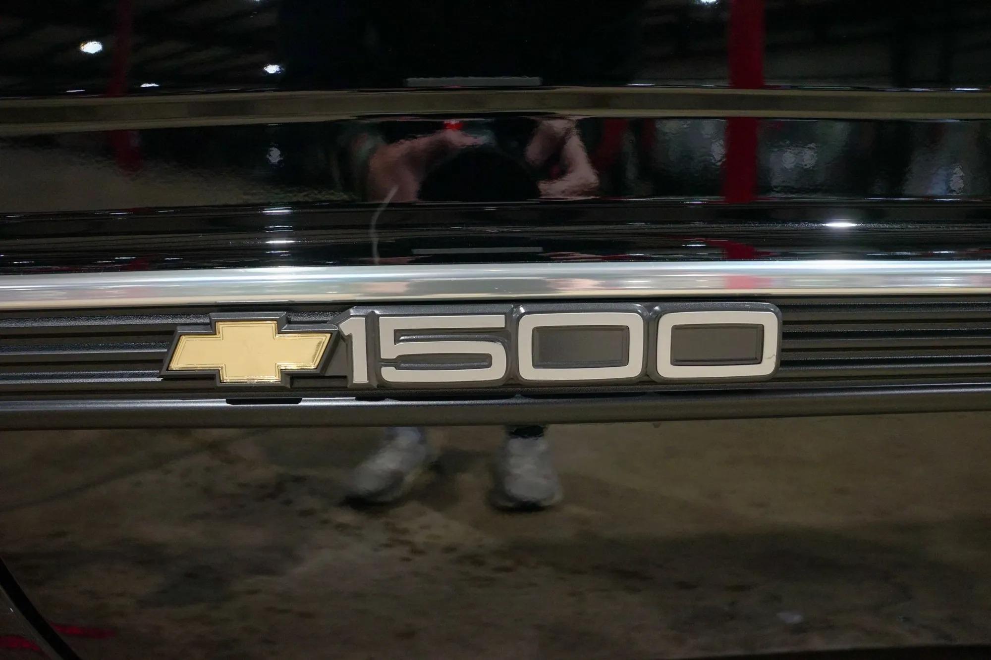 12k-Mile 1994 Chevrolet K-1500 Silverado 4×4