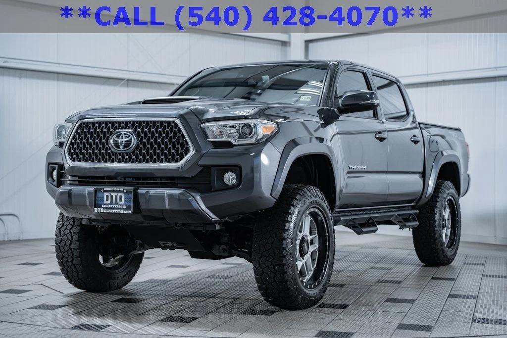 2019 Toyota Tacoma TRD Off-Road - 3