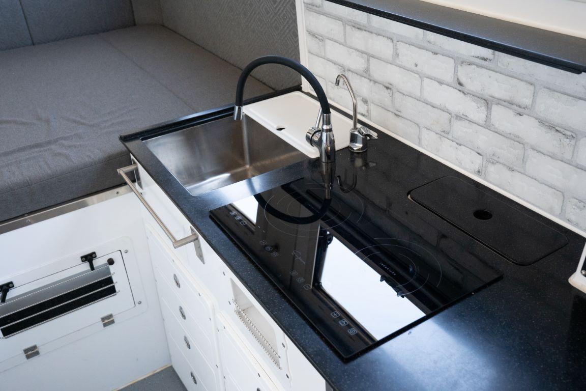 2021 EarthCruiser FX