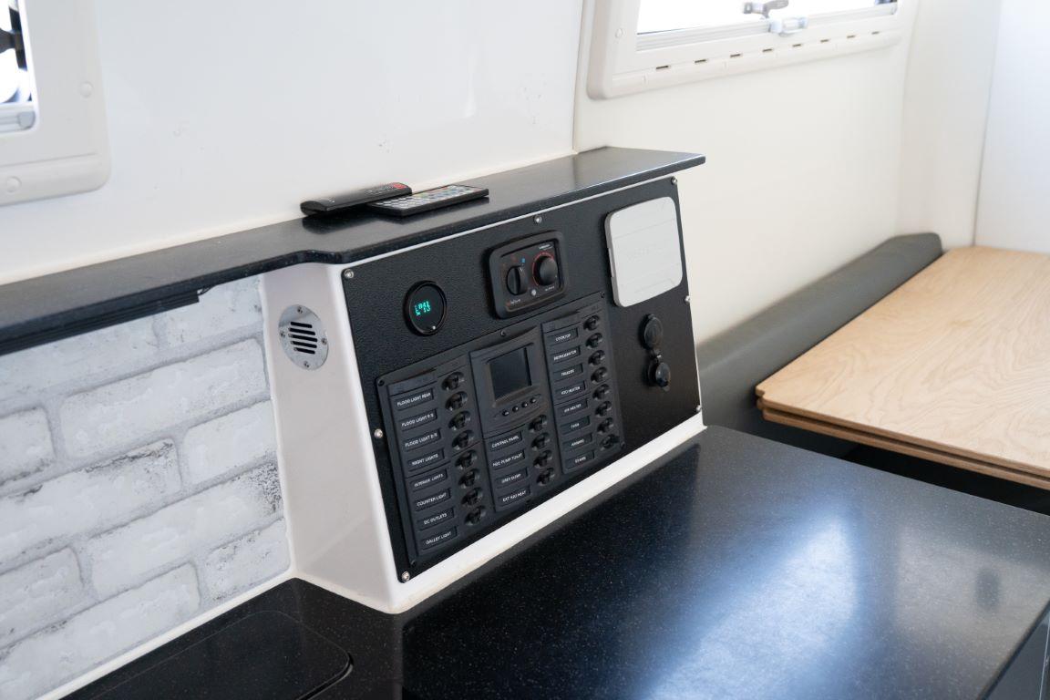 2021 EarthCruiser FX