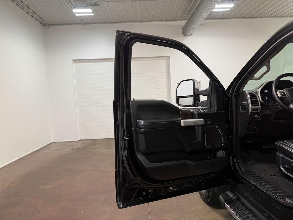 2020 Ford F-350 Super Duty Lariat