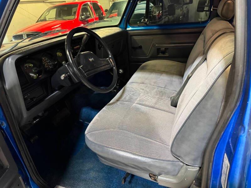 1991 Dodge Ram W250 - 5