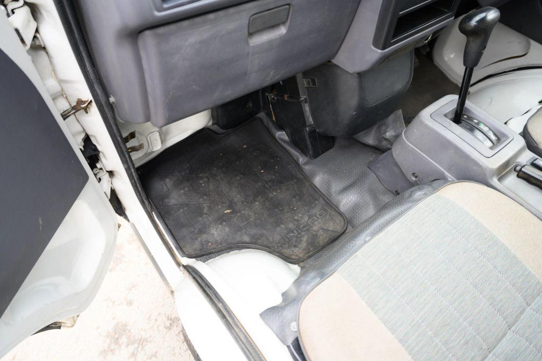 1997 Mitsubishi Minicab TL