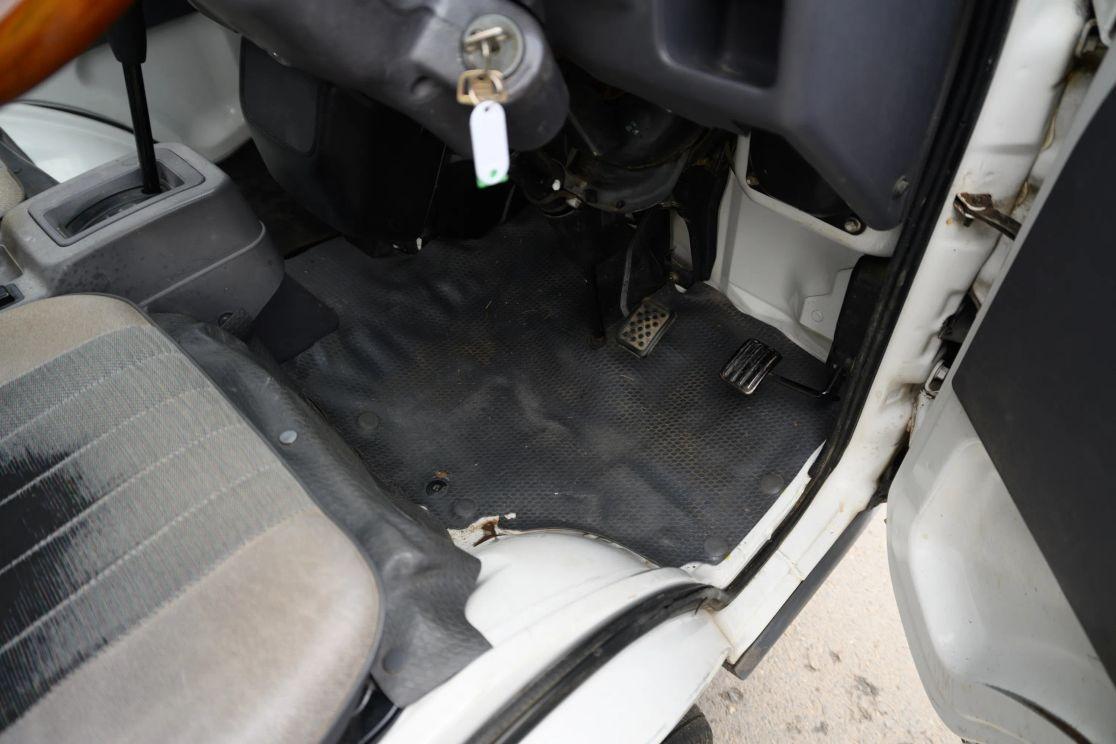 1997 Mitsubishi Minicab TL