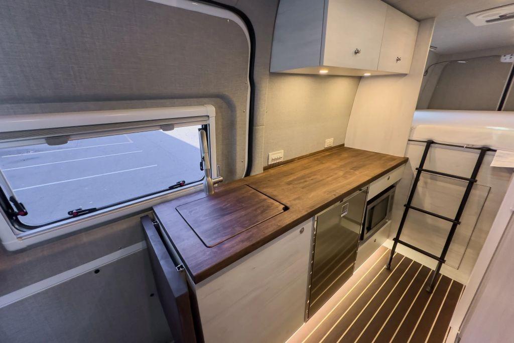 2022 Mercedes-Benz Sprinter 2500 170 in. High Roof