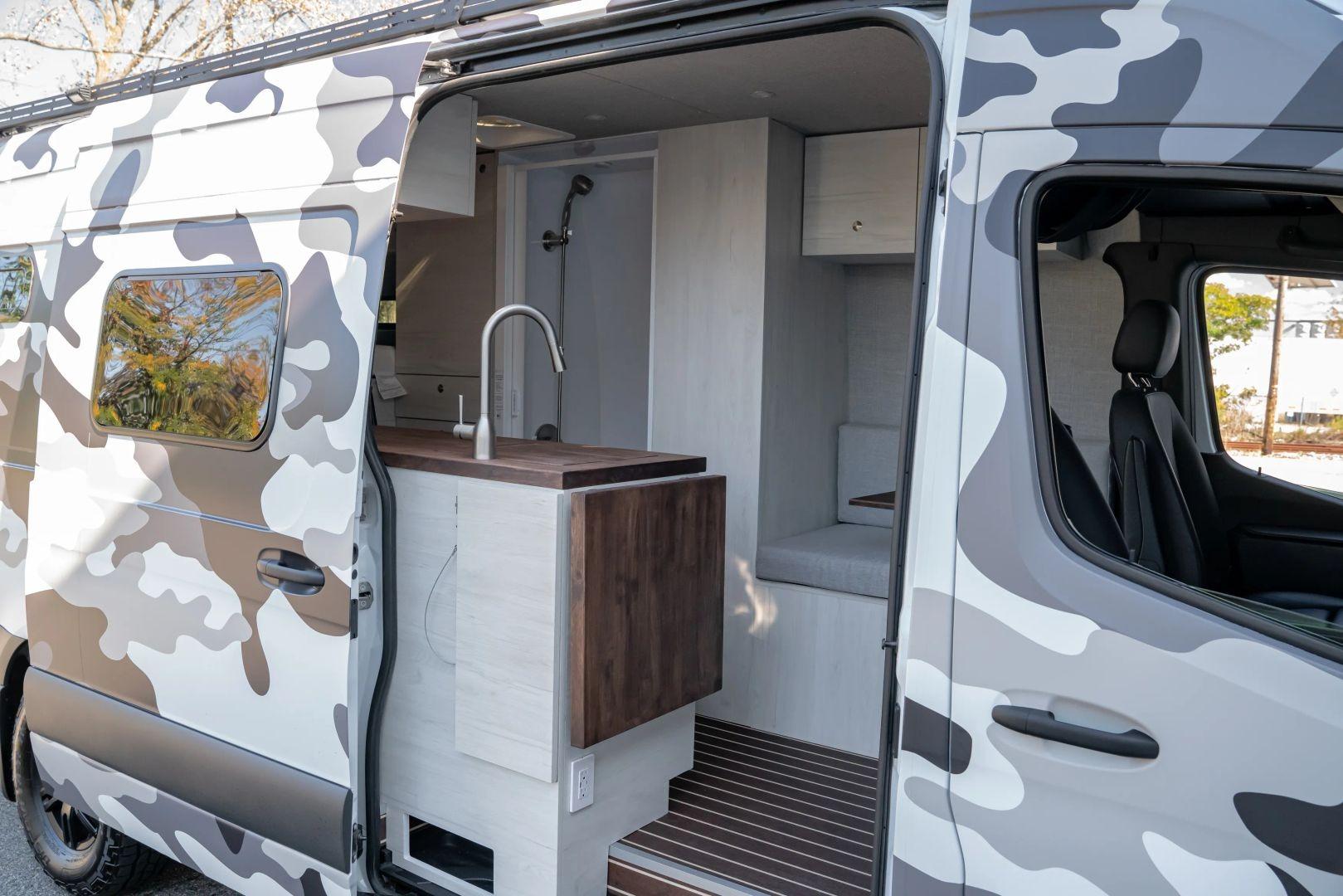 2022 Mercedes-Benz Sprinter 2500 170 in. High Roof