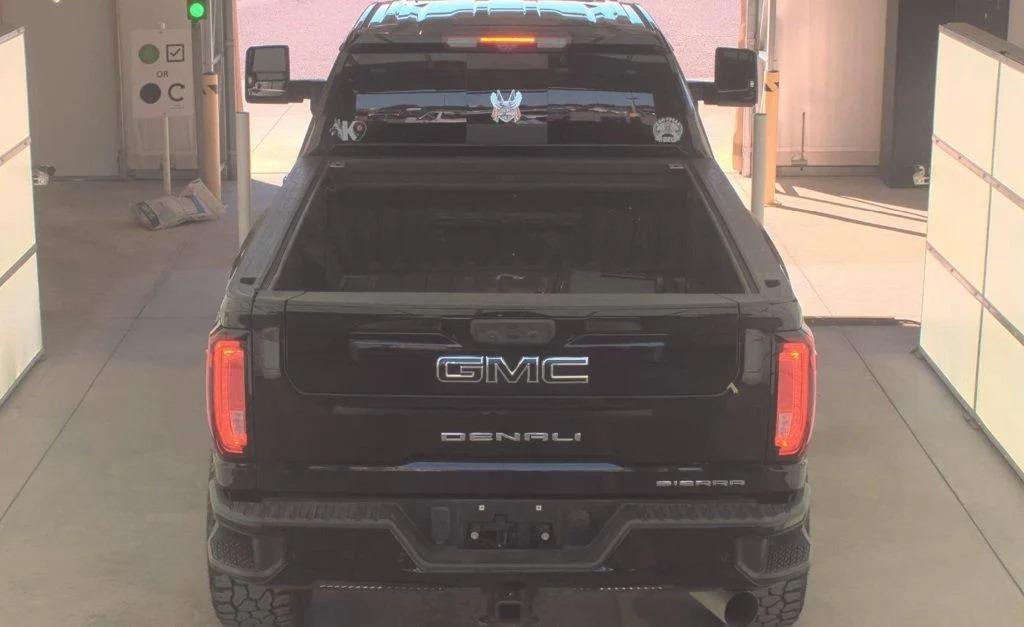 2022 GMC Sierra 3500HD Denali - 2