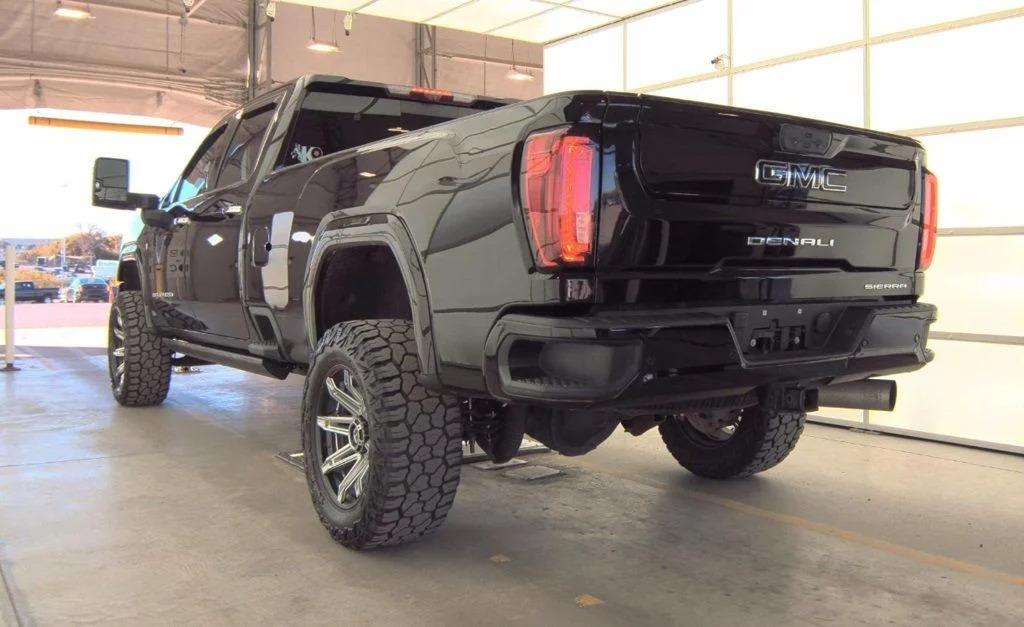 2022 GMC Sierra 3500HD Denali