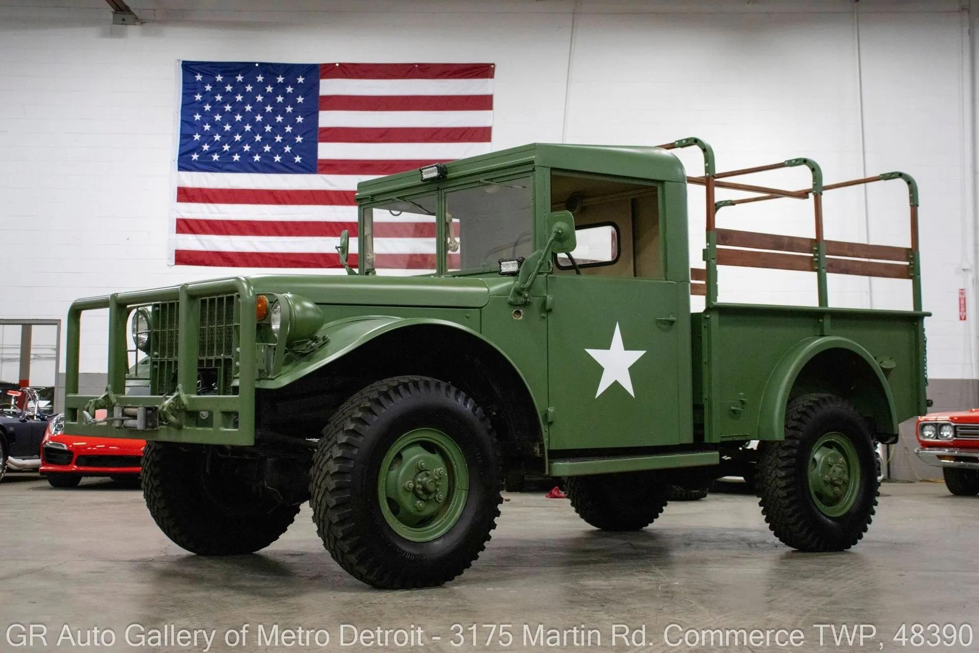 1963 Dodge M37