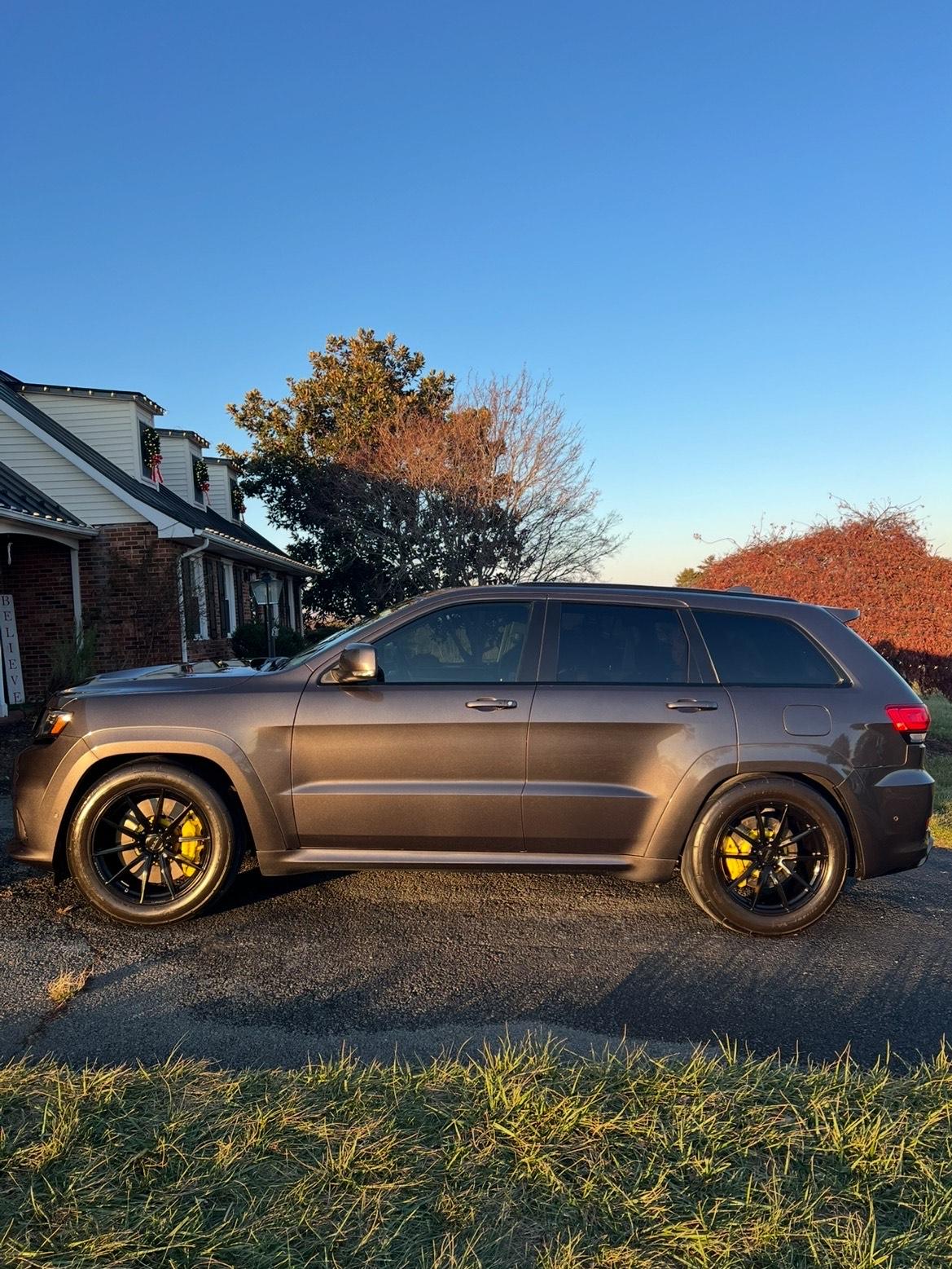 Supercharged 2018 Jeep Grand Cherokee Trackhawk 4×4 - 5