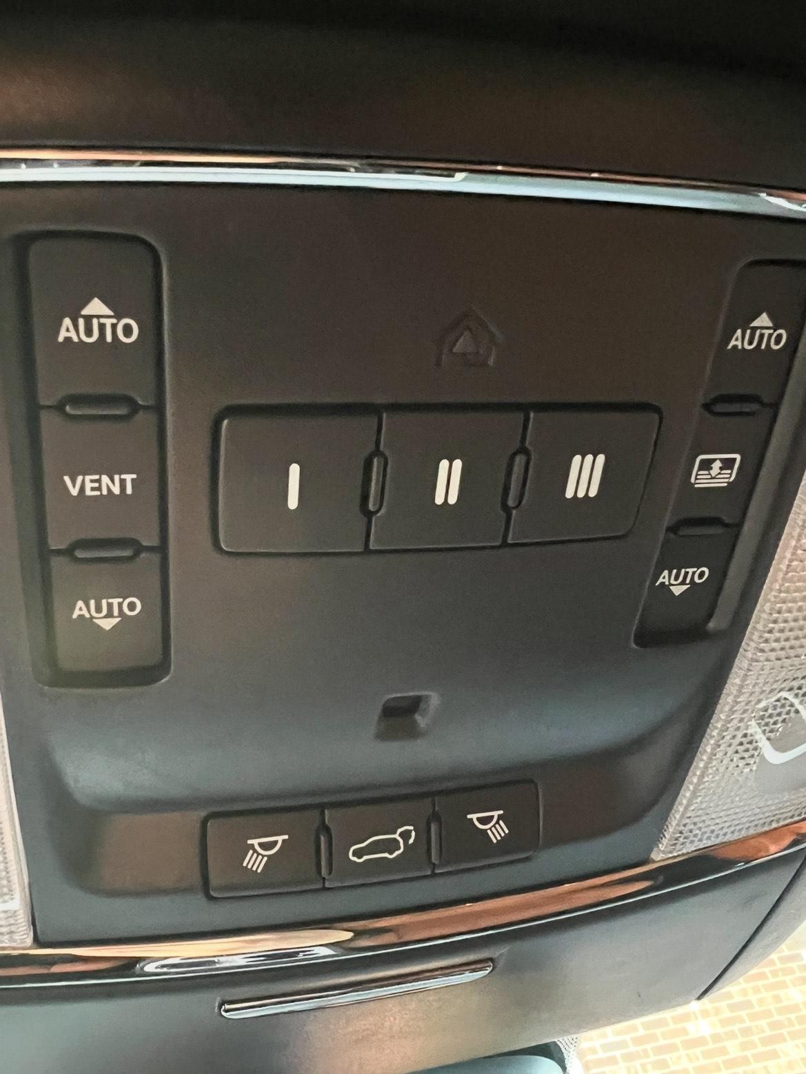 Supercharged 2018 Jeep Grand Cherokee Trackhawk 4×4