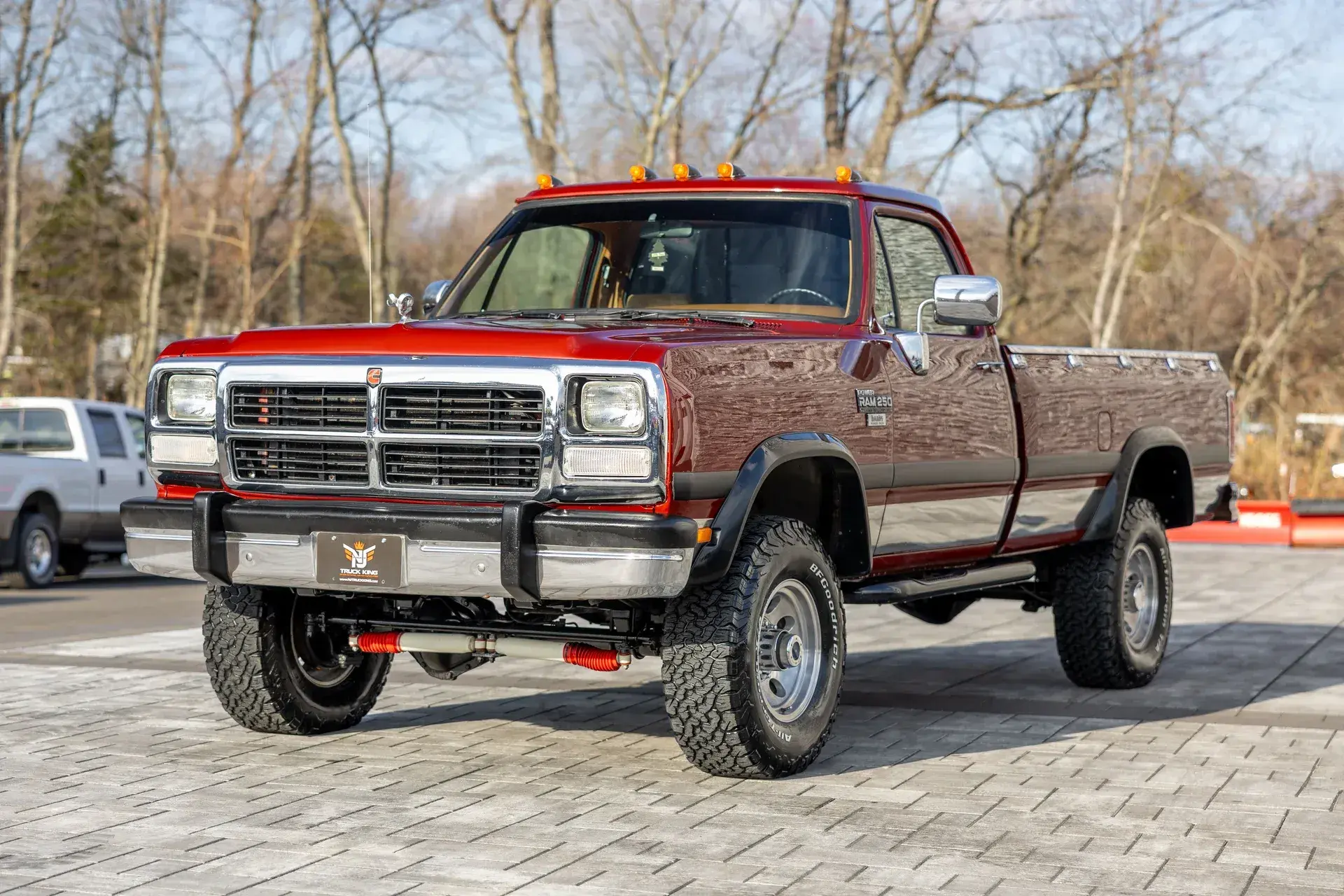 1993 Dodge Ram W250 LE 4×4 - 5