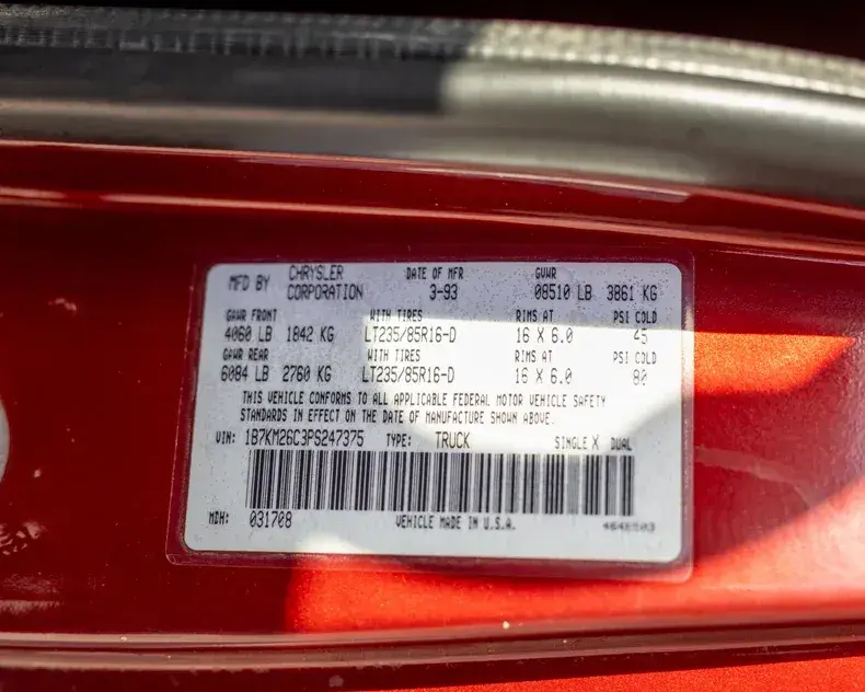 1993 Dodge Ram W250 LE 4×4 - 3