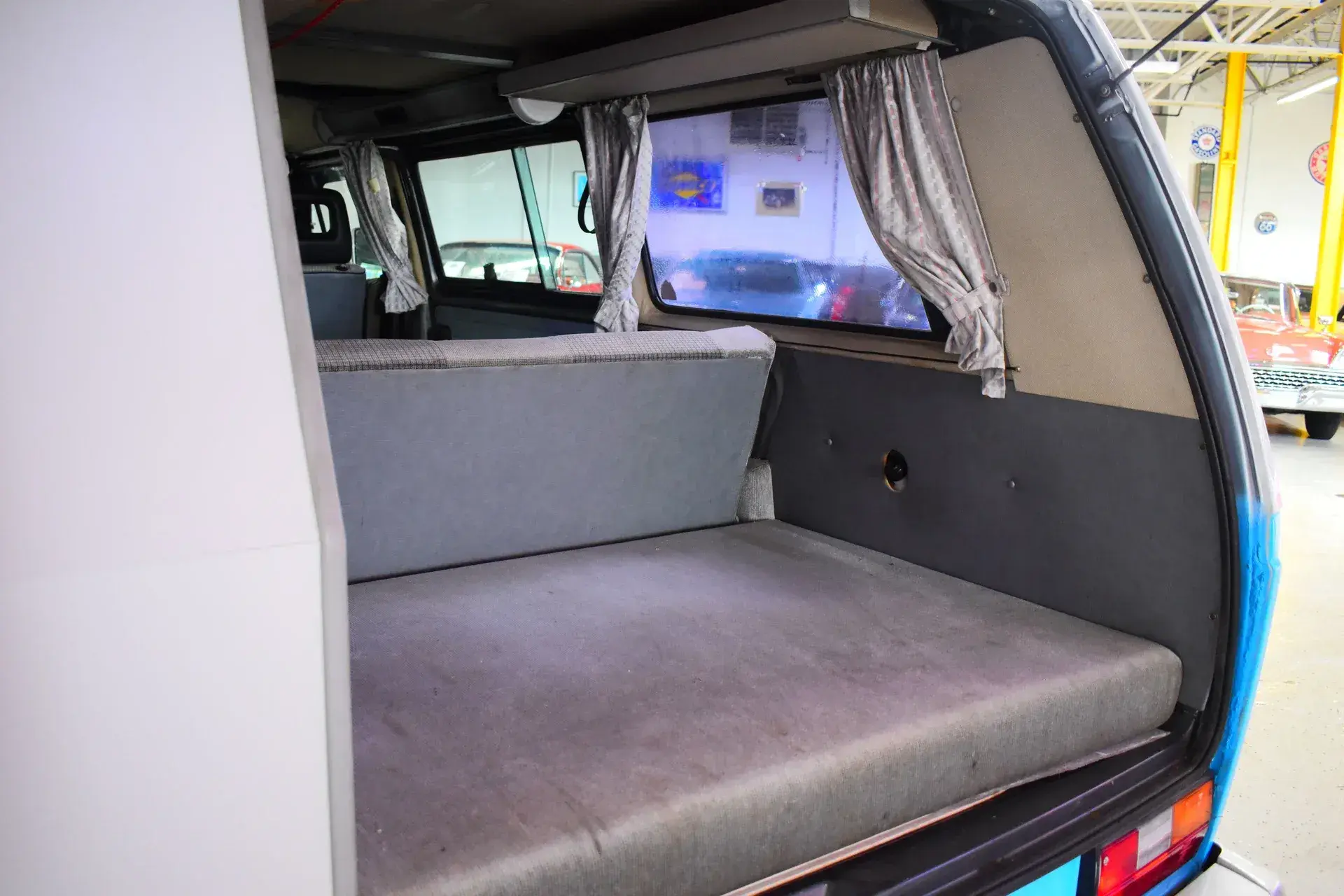 1989 Volkswagen Vanagon Camper