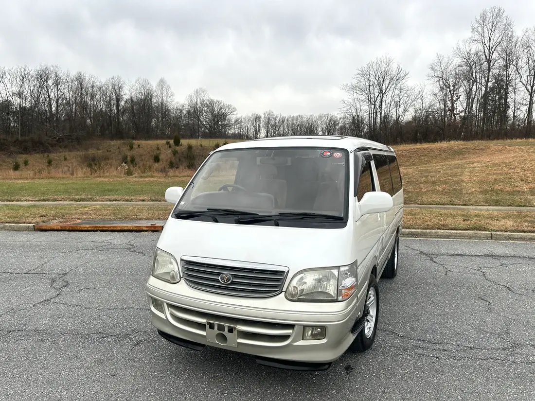 1999 Toyota HiAce Super Custom Living Saloon EX - 2