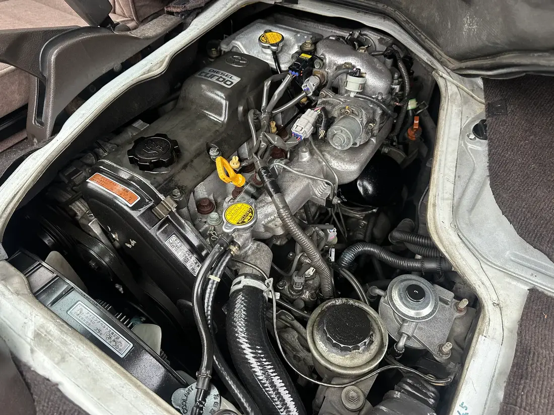 1999 Toyota HiAce Super Custom Living Saloon EX