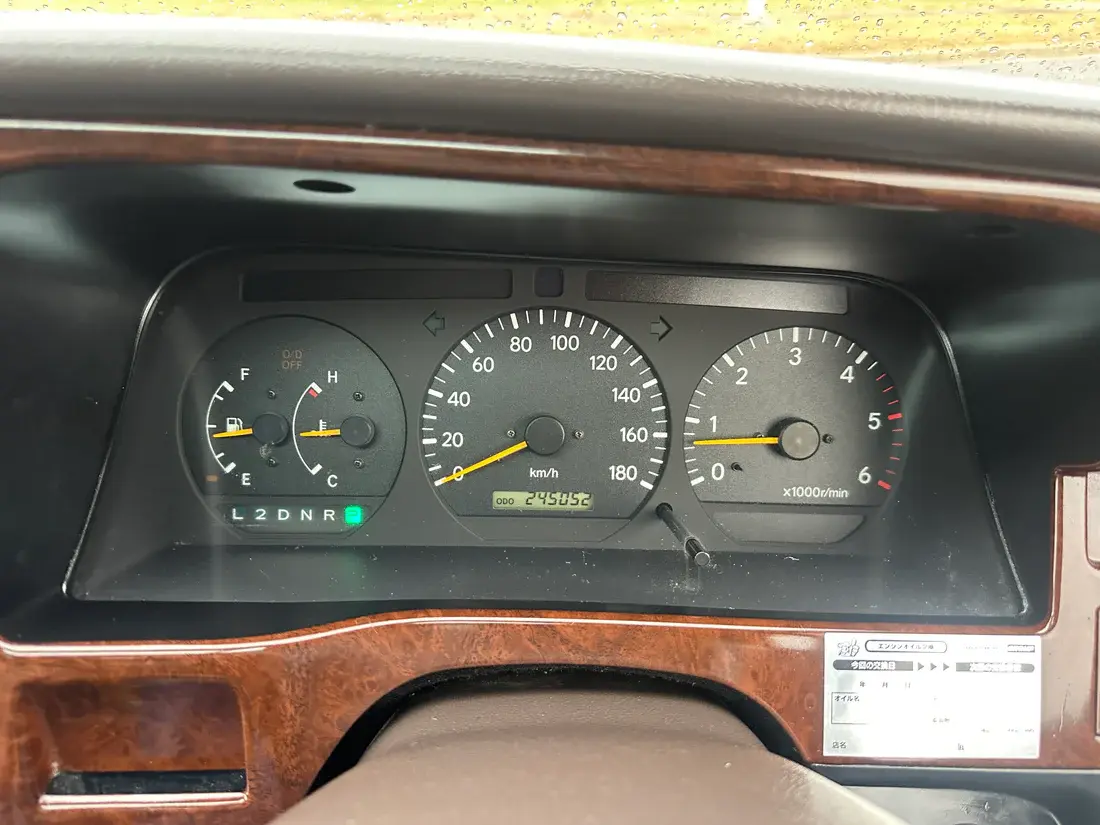 1999 Toyota HiAce Super Custom Living Saloon EX