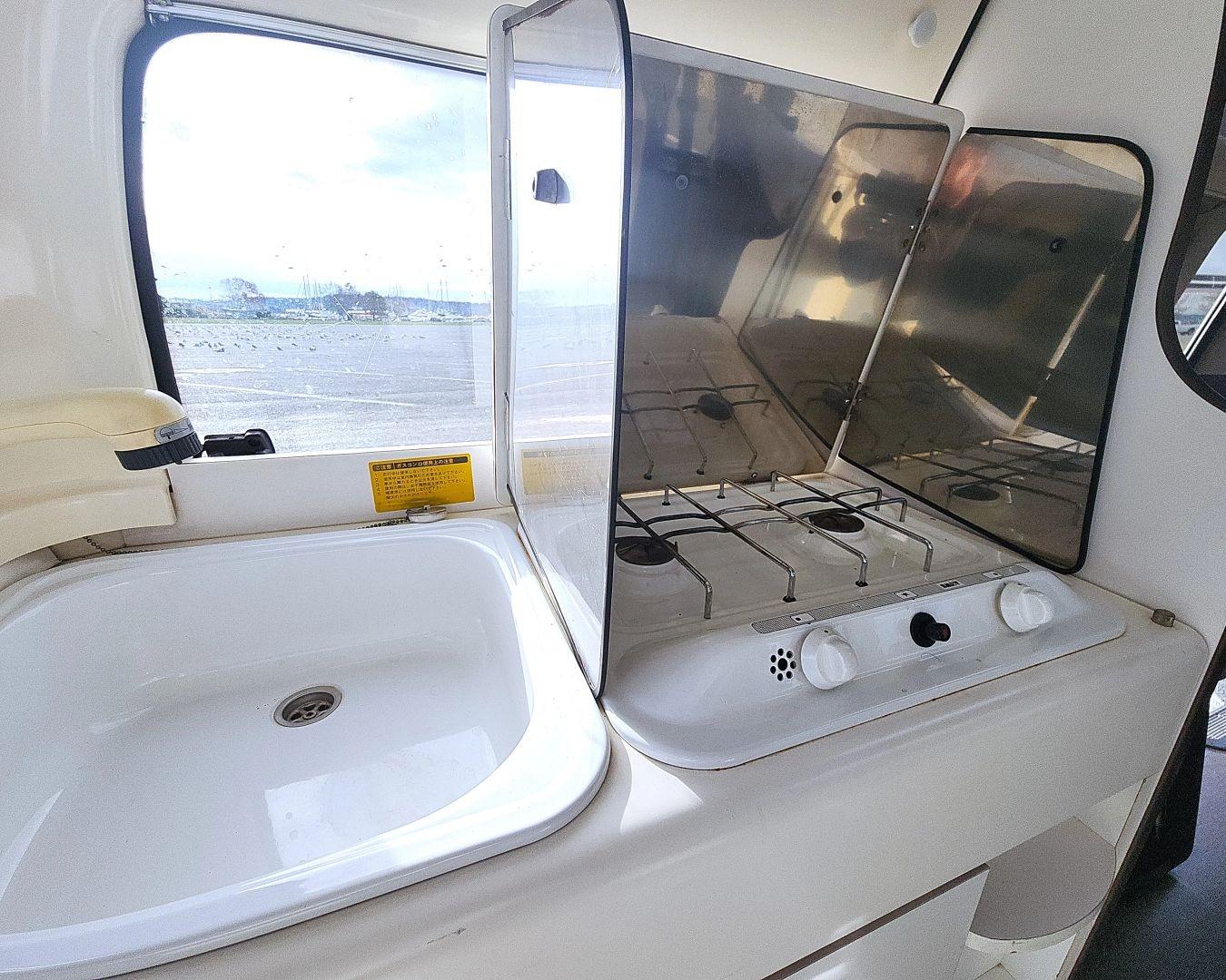 1998 Toyota HiAce Cruising Cabin