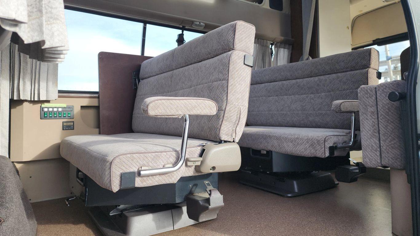 1998 Toyota HiAce Cruising Cabin