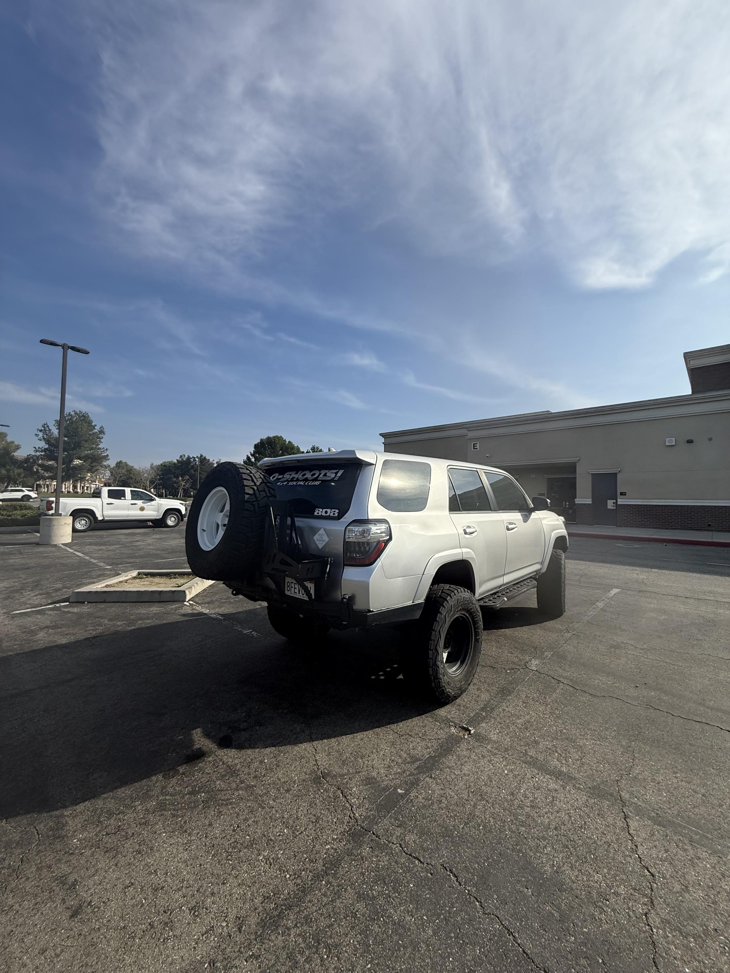 2018 Toyota 4Runner SR5 - 4