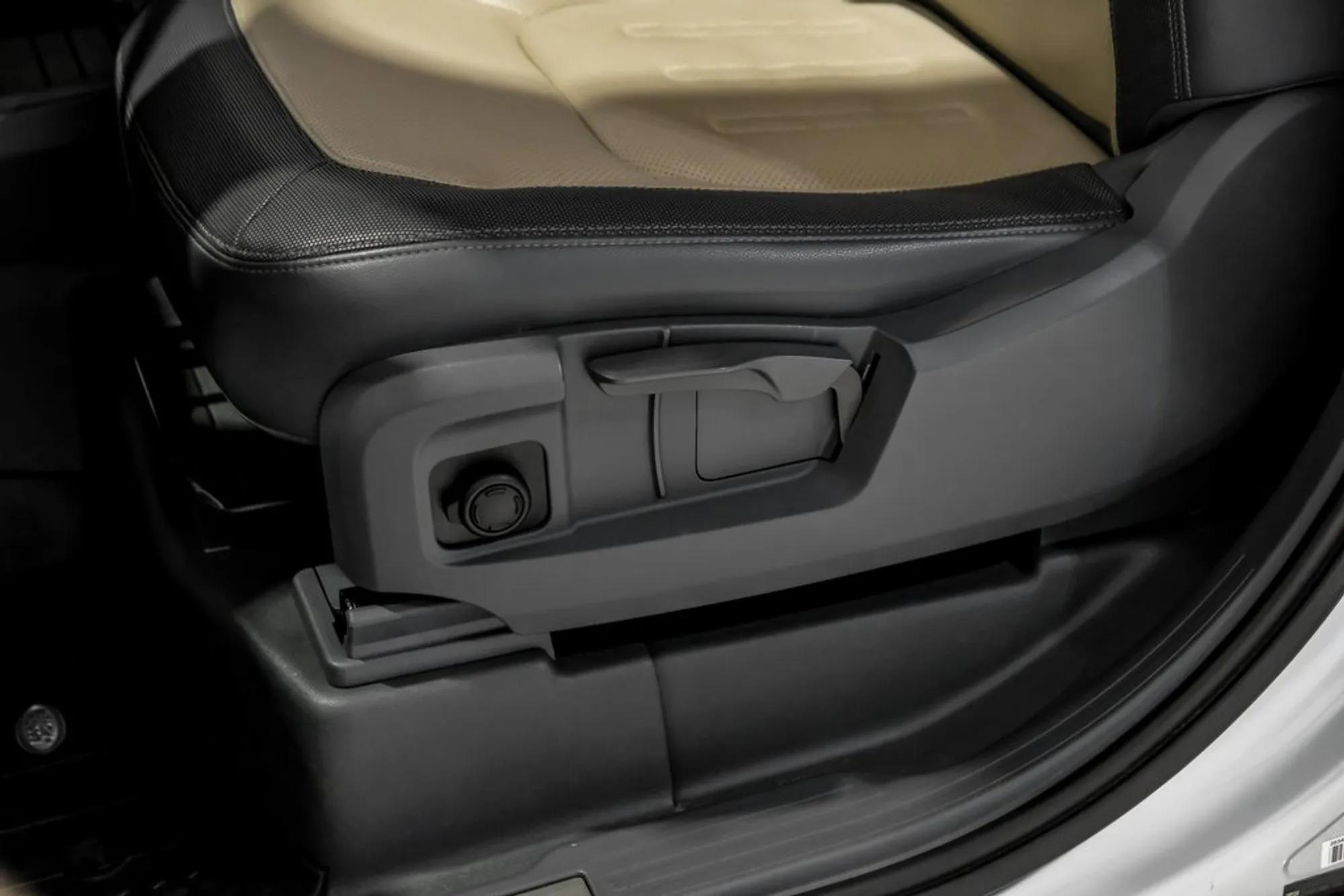 2022 Land Rover Defender 90 X-Dynamic S