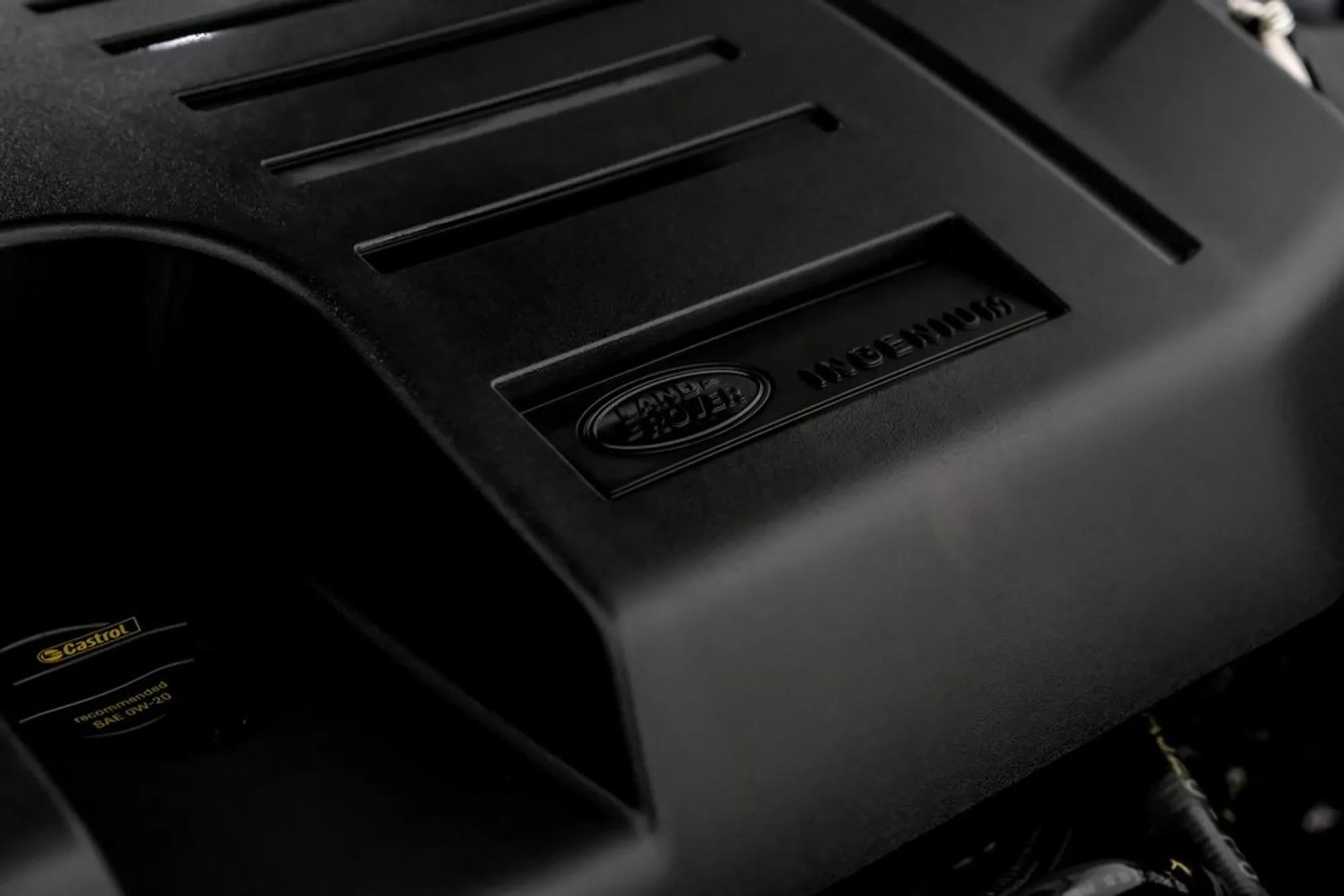 2022 Land Rover Defender 90 X-Dynamic S