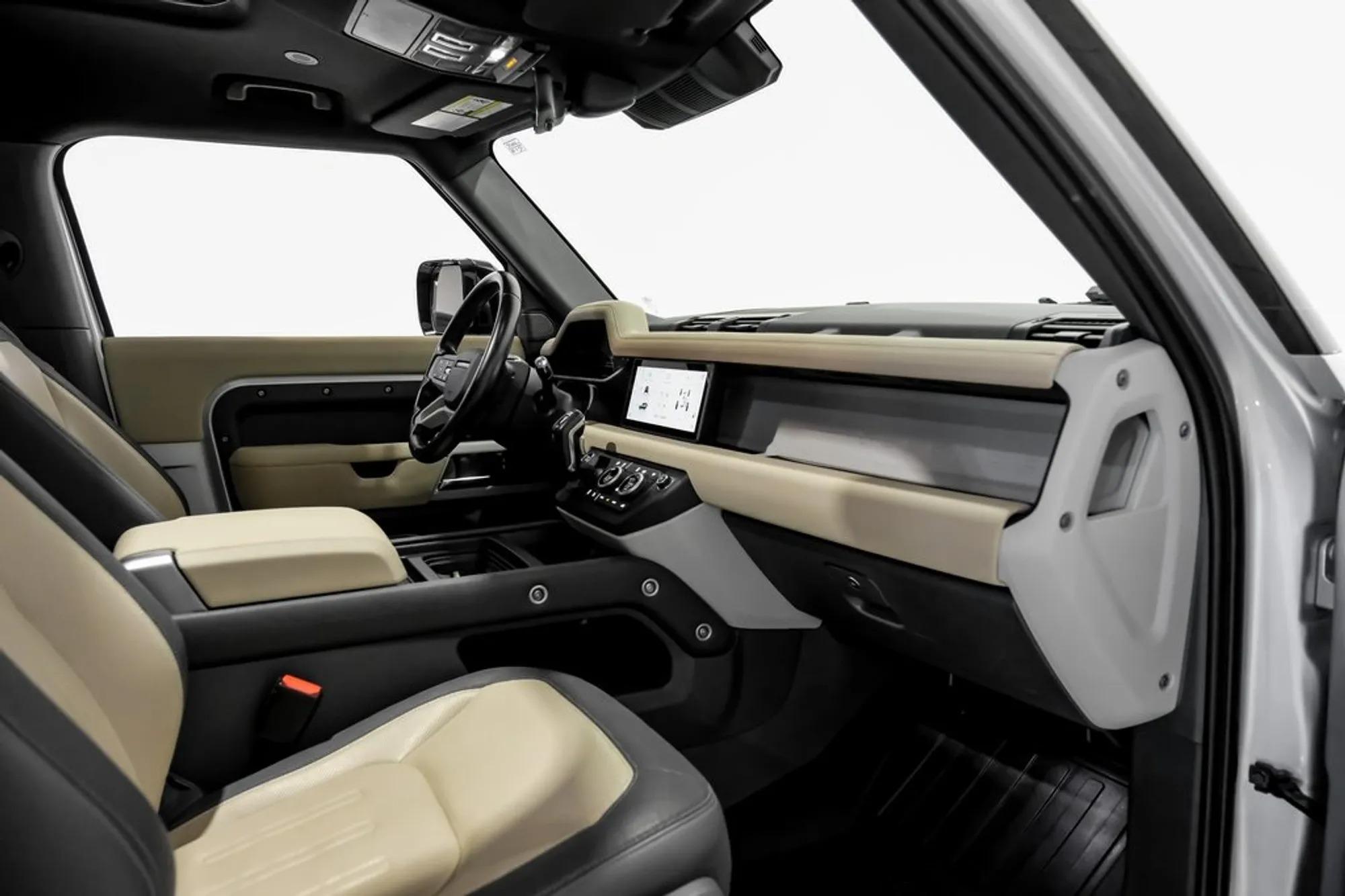 2022 Land Rover Defender 90 X-Dynamic S