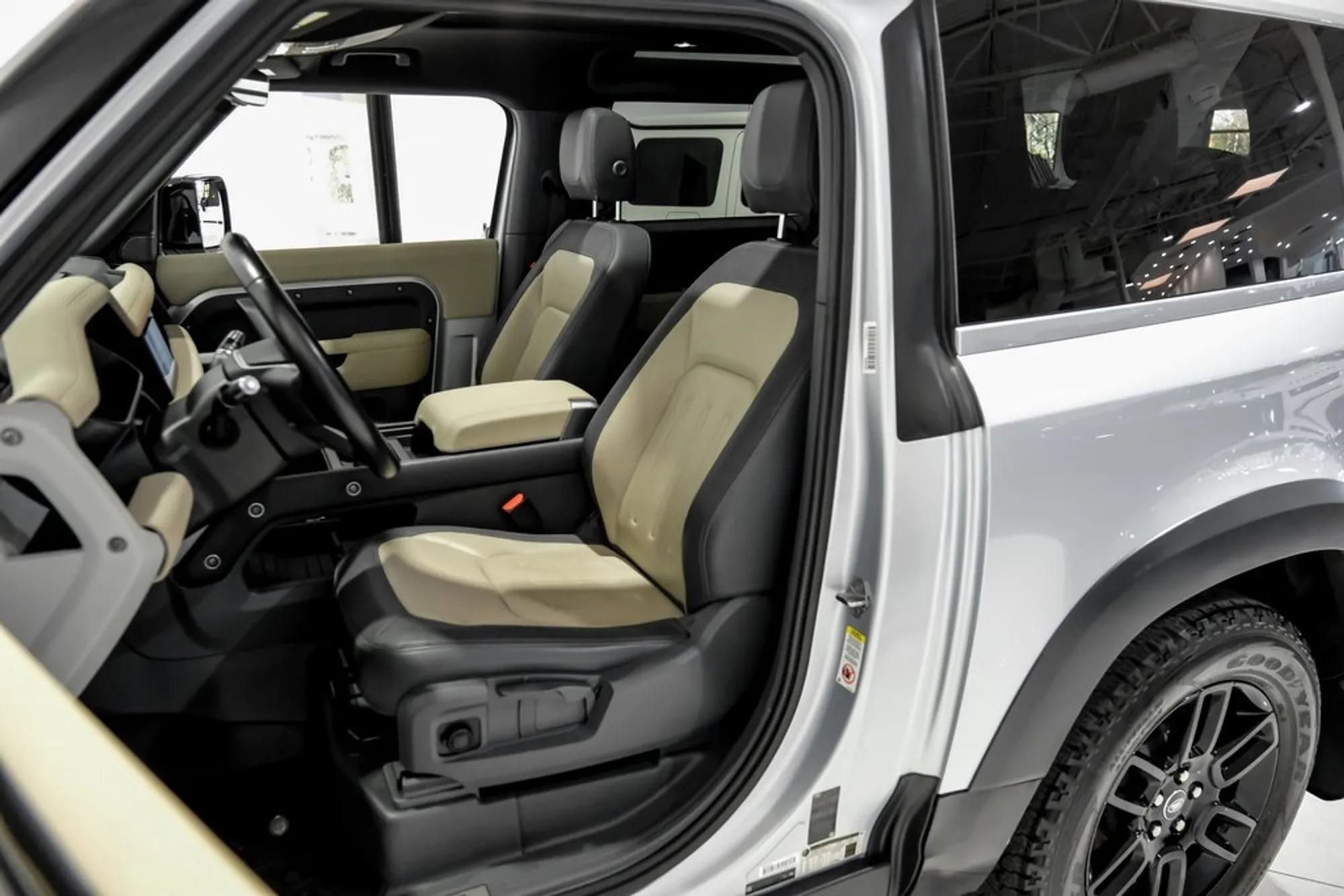 2022 Land Rover Defender 90 X-Dynamic S