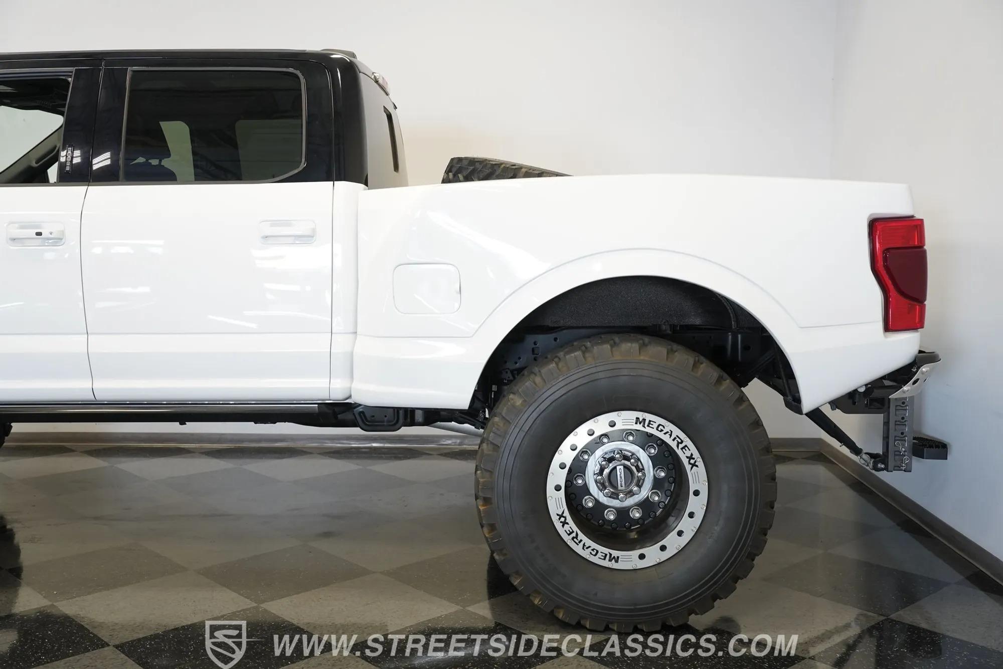 2022 Ford F-250 MegaRexx MegaRaptor