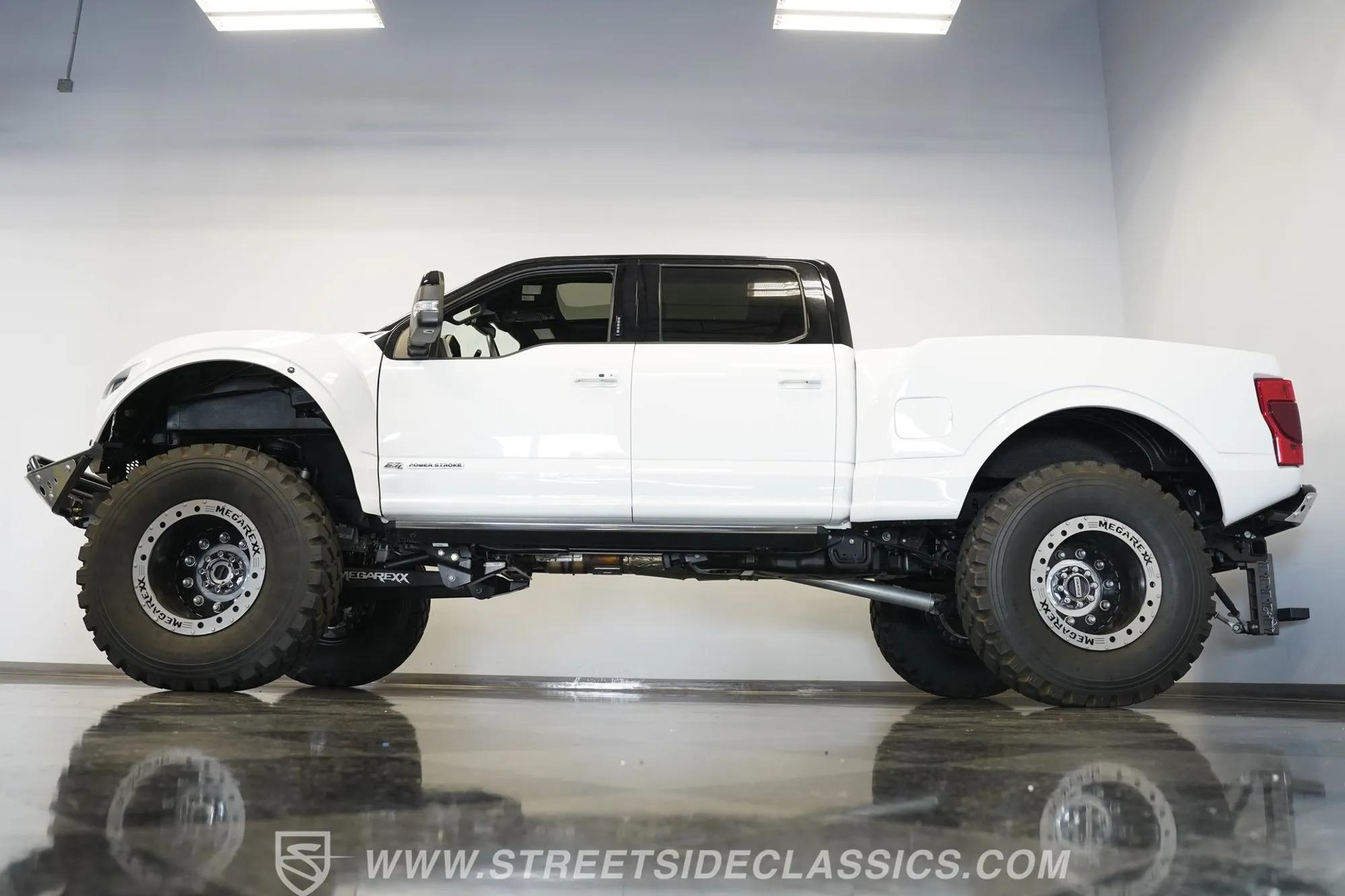 2022 Ford F-250 MegaRexx MegaRaptor - 3