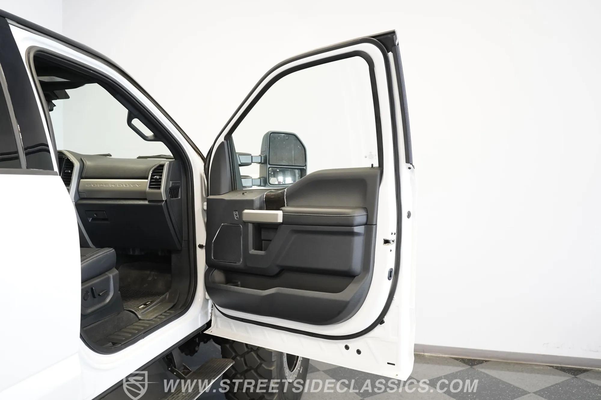 2022 Ford F-250 MegaRexx MegaRaptor