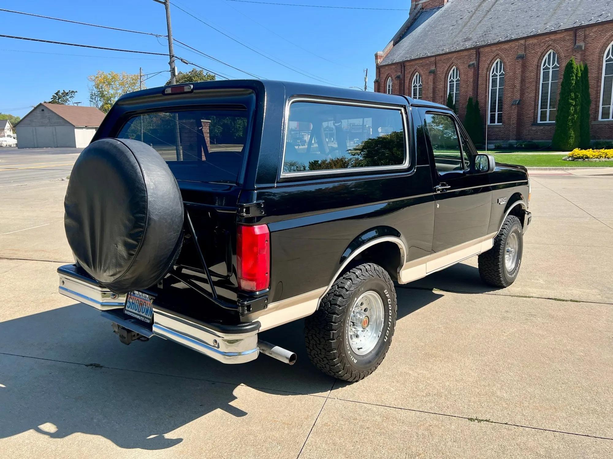 1993 Ford Bronco Eddie Bauer