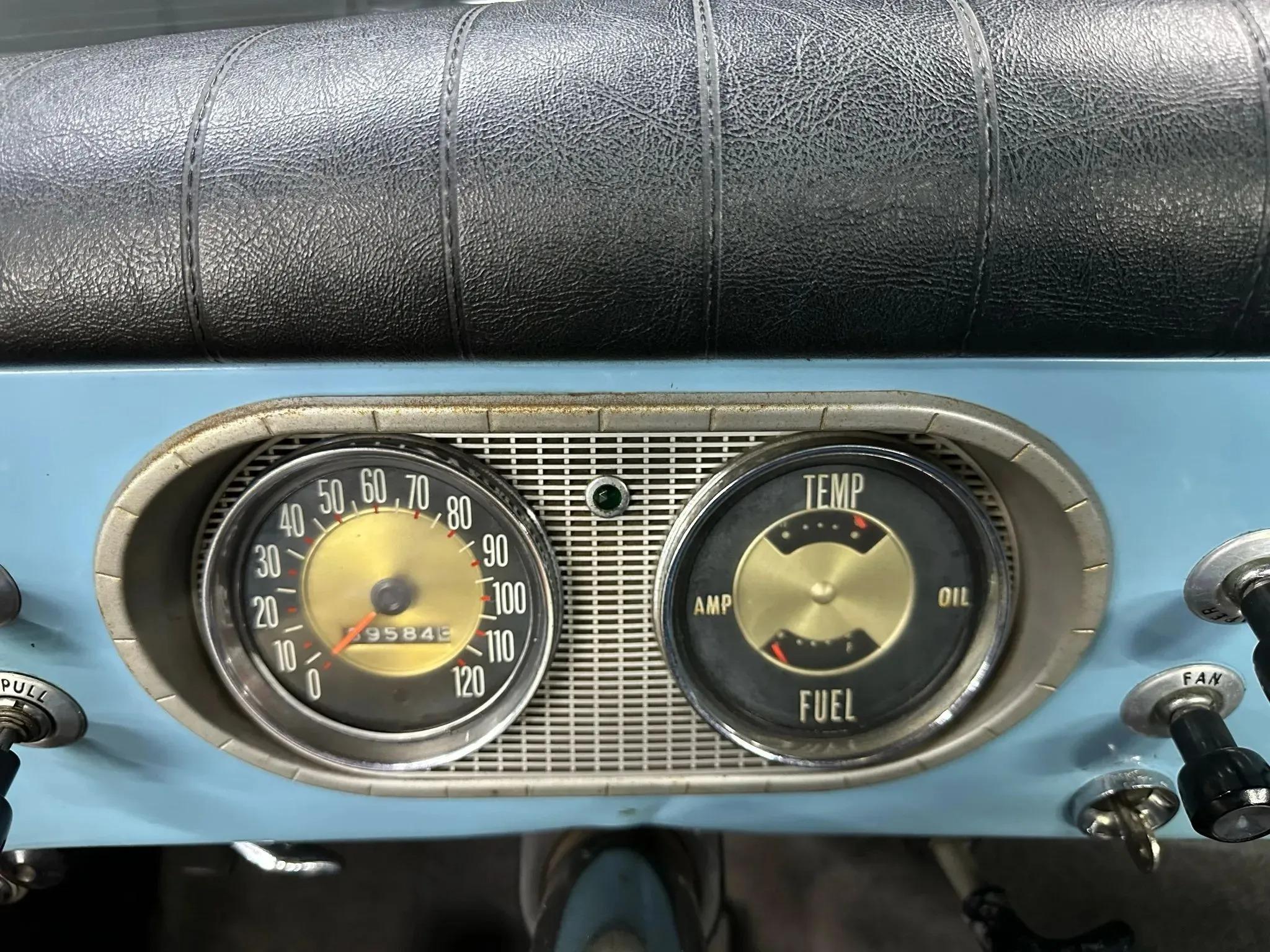 1962 Studebaker Champ