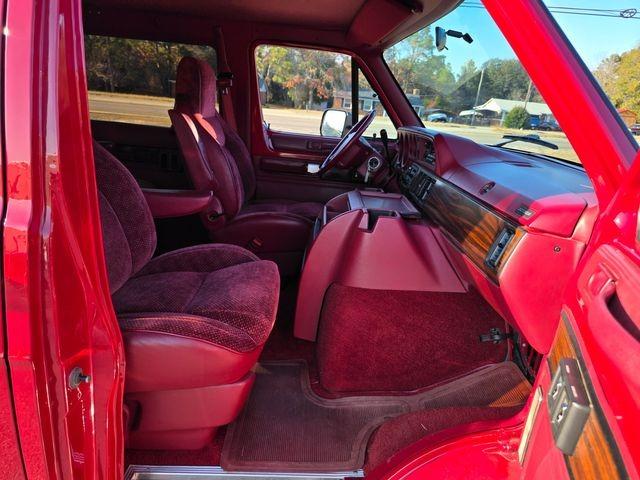 1994 Dodge Ram Van B250 LE
