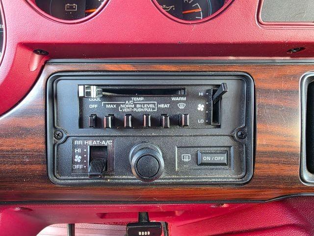 1994 Dodge Ram Van B250 LE