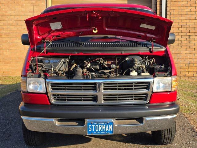 1994 Dodge Ram Van B250 LE