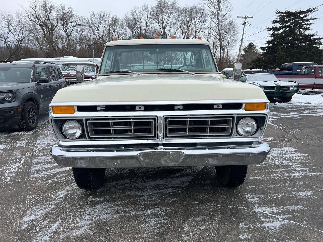 1977 Ford F-350 Ranger Camper Special - 2