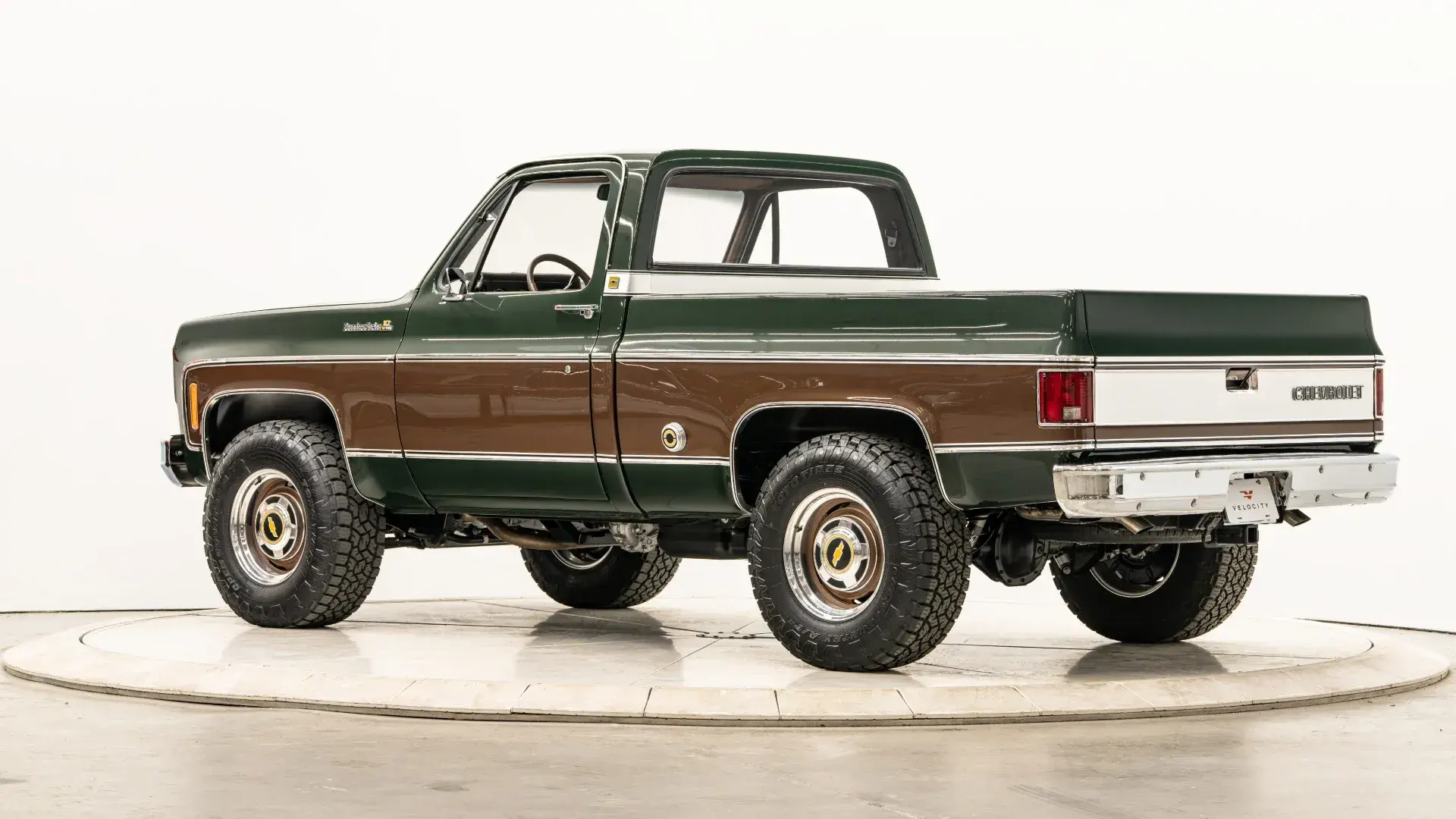 Velocity-Built 1977 Chevrolet K10