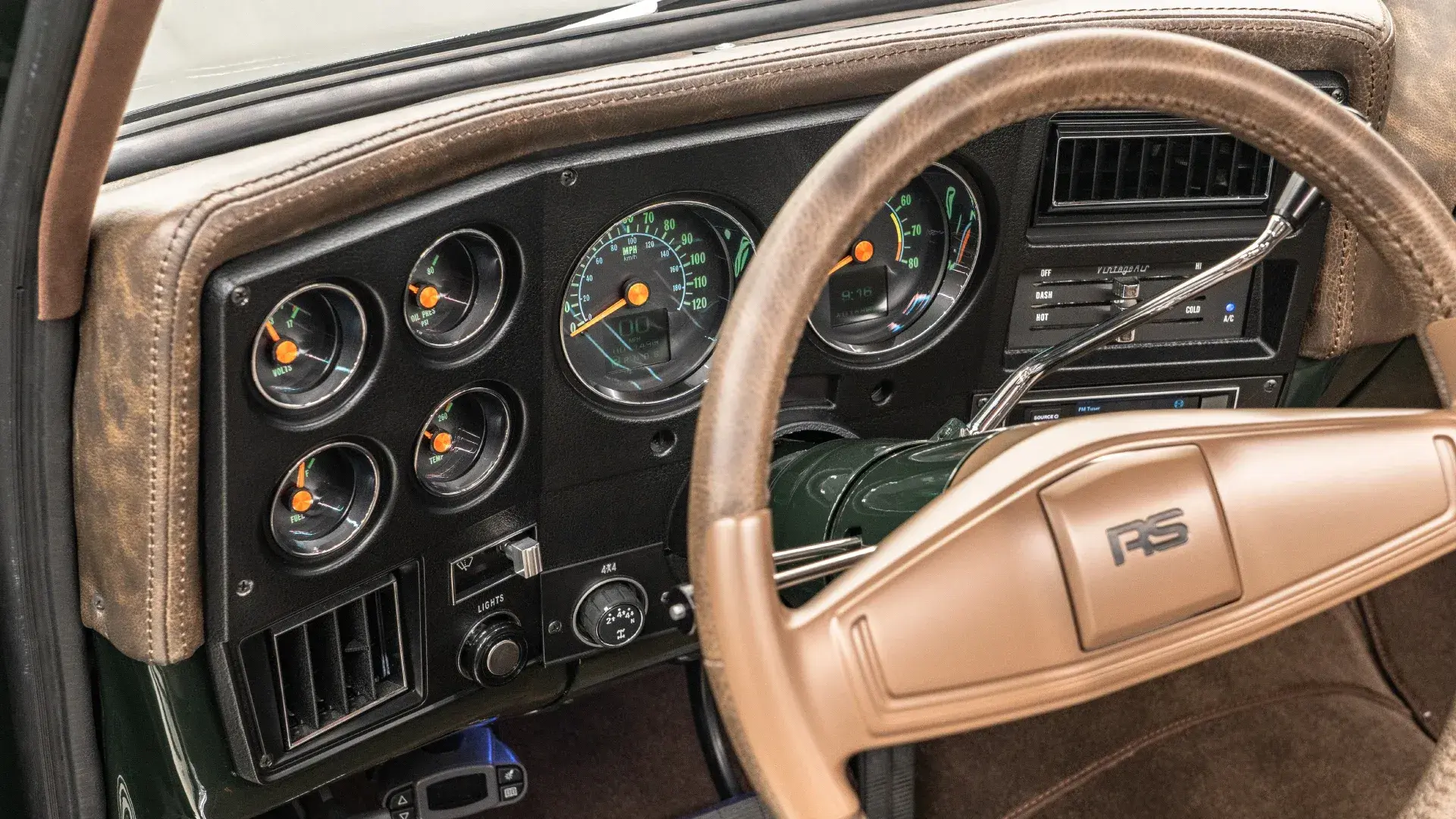 Velocity-Built 1977 Chevrolet K10