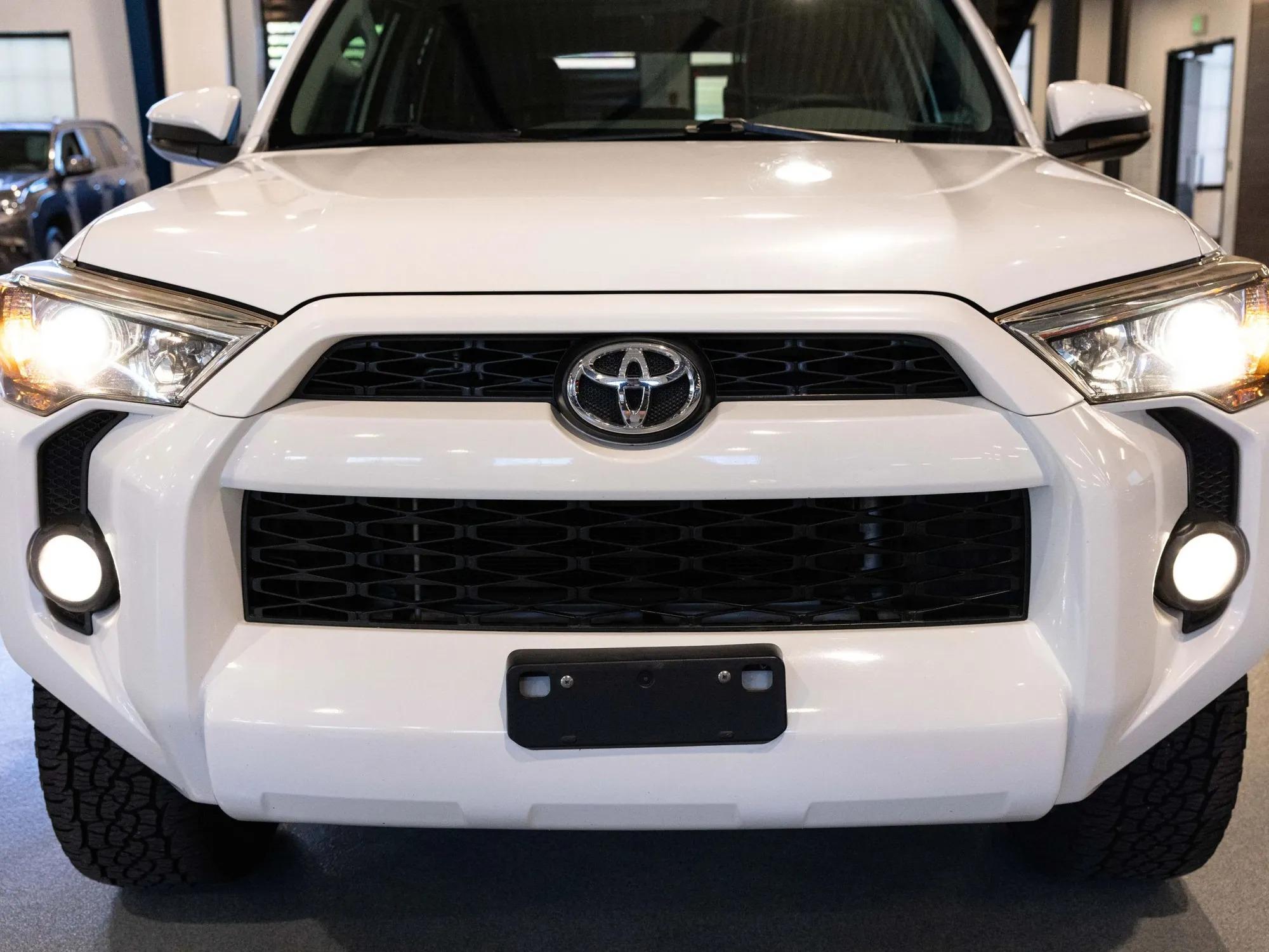 2015 Toyota 4Runner SR5 Premium