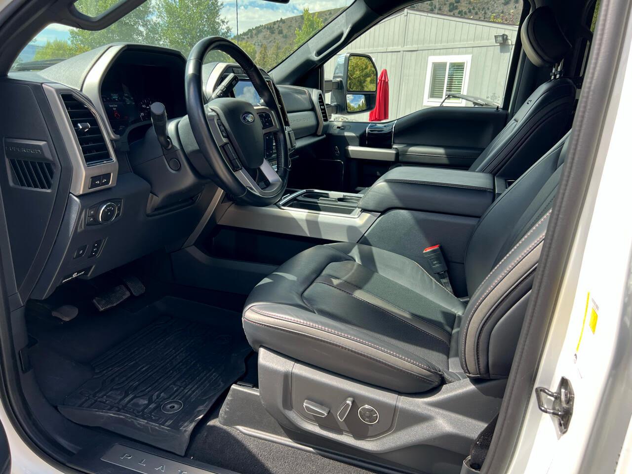 2022 Ford F-450 Super Duty Platinum