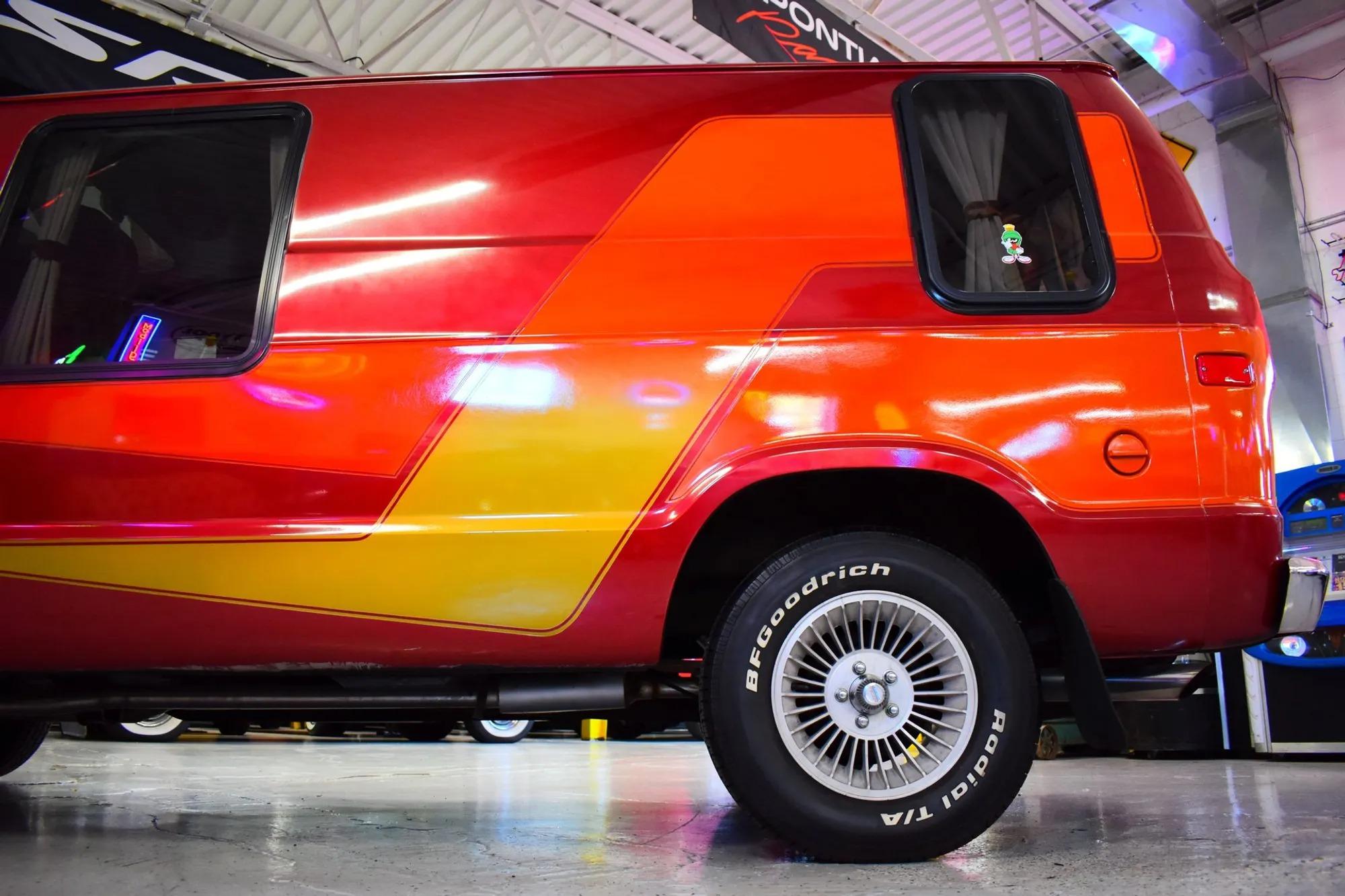 48k-Mile 1978 Dodge Tradesman 200 Van