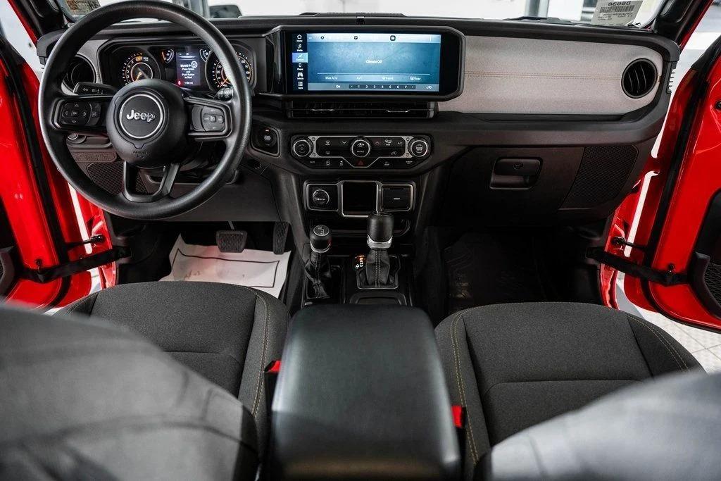 2024 Jeep Wrangler Sport