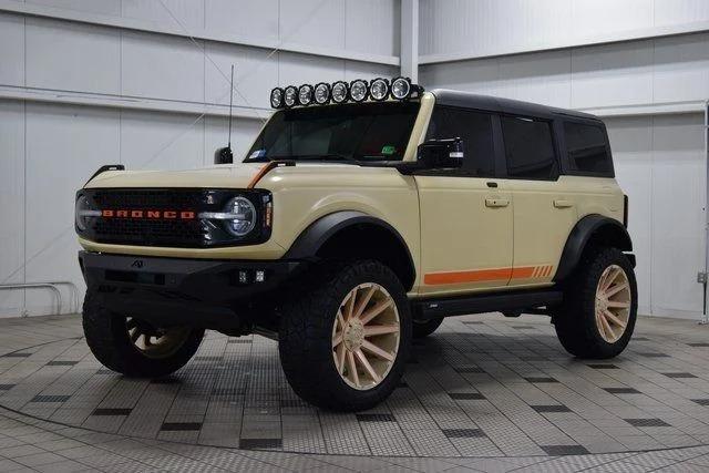  Ford Bronco