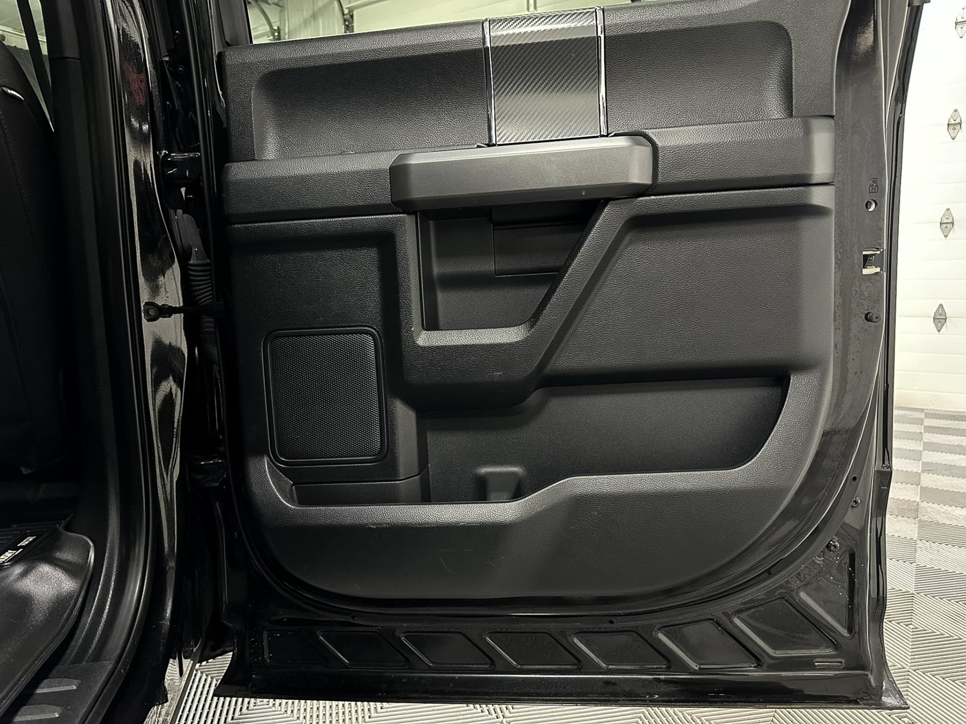 2019 Ford F150 SuperCrew Cab XLT