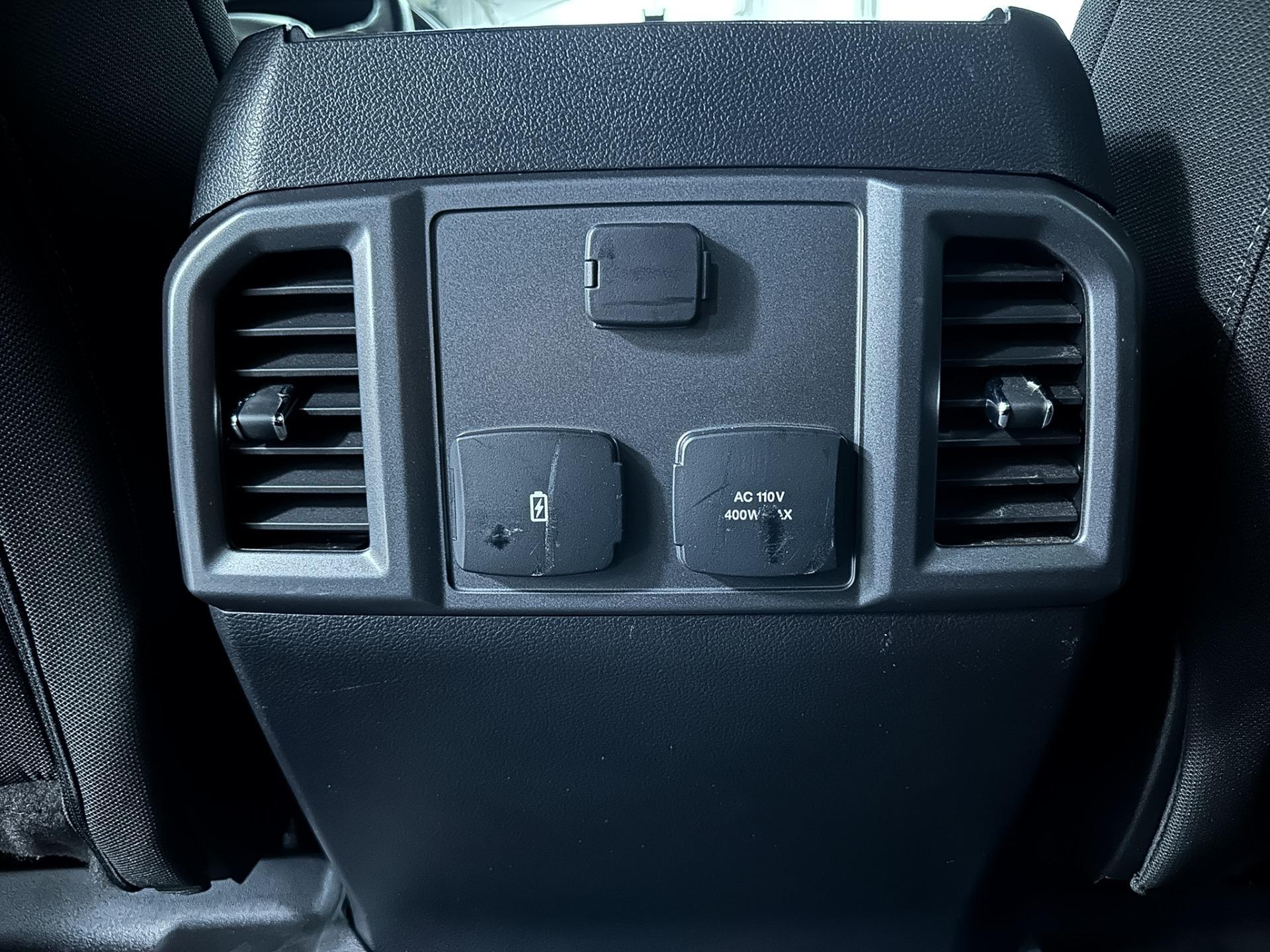 2019 Ford F150 SuperCrew Cab XLT