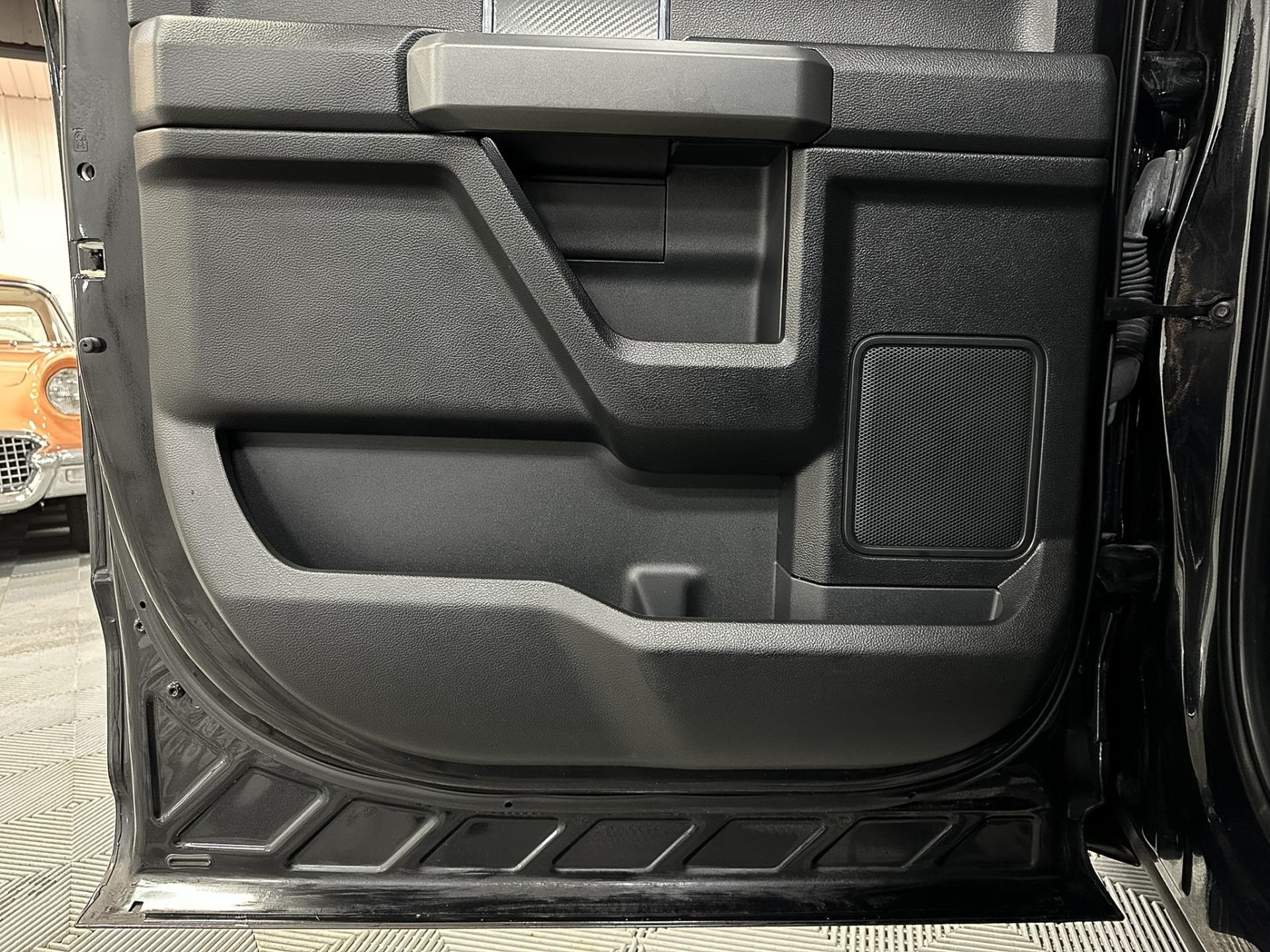 2019 Ford F150 SuperCrew Cab XLT